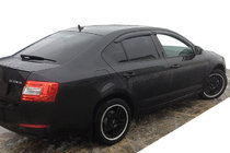 Skoda Octavia III A7 2013-2019 Deflettori Aria LiftBack (4 pz, SIM) foto 1