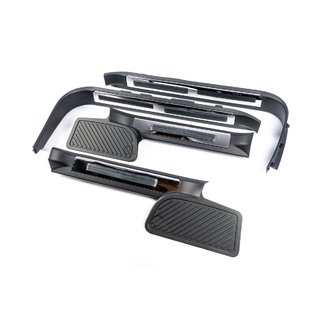 Battitacco in plastica con illuminazione (nero) Toyota Land Cruiser 200 2007-2021 foto 1
