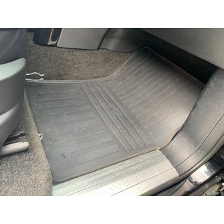 Tappetini in gomma (4 pz, Stingray Premium) Range Rover III L322 2002-2012 foto 2