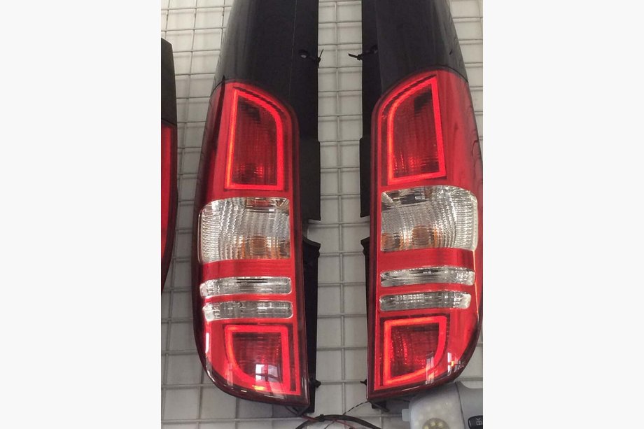 Mercedes Viano 2004-2014 Esclusivo! Fanali Posteriori LED con Luci di Posizione Foto 2