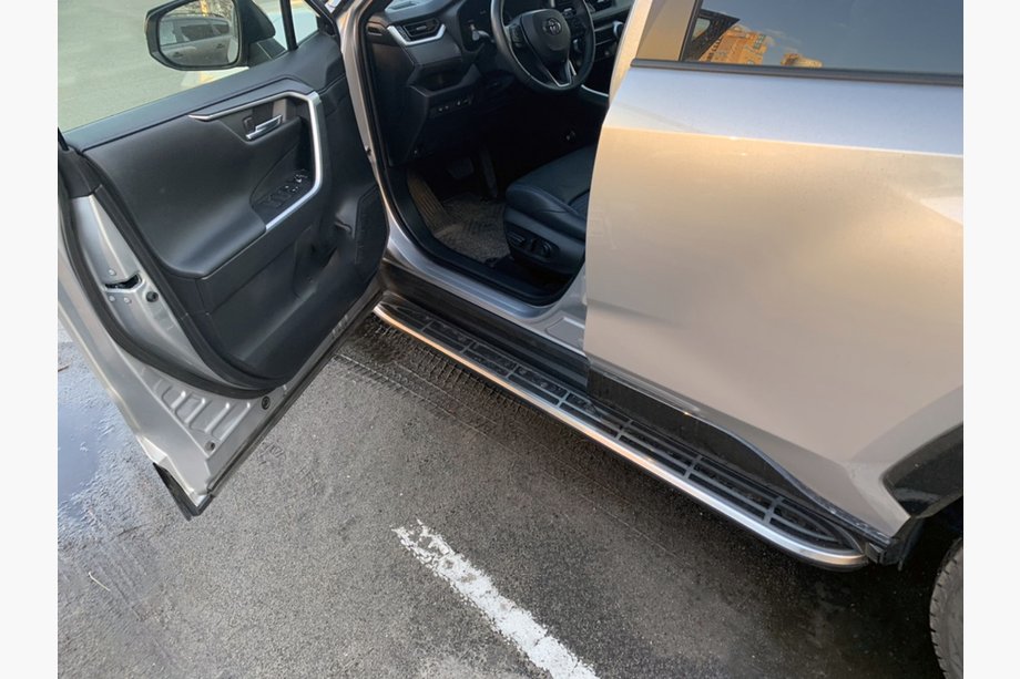 Toyota Rav 4 2019–2025 Pedane Laterali OEM V1A (2 pz, Alluminio) Image