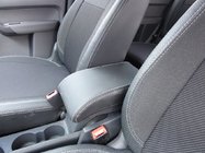 Volkswagen Touran 2010-2015 Coprisedi Auto (Similpelle↗Tessuto, Premium) foto 4