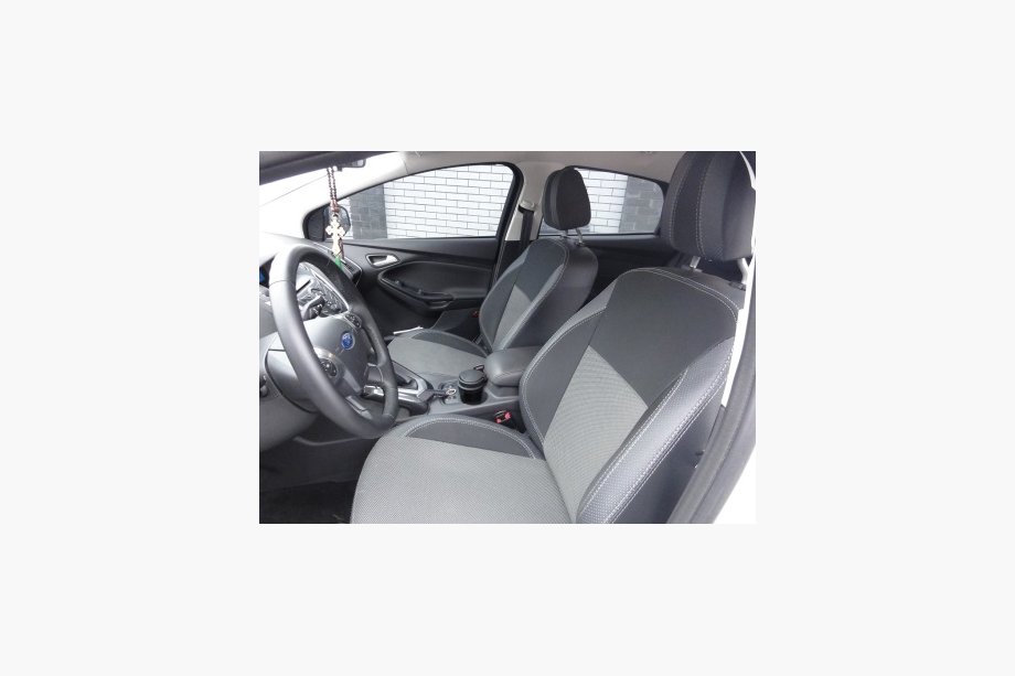Ford Focus III 2011-2017 Coprisedi in ecopelle su misura Brothers Premium Image
