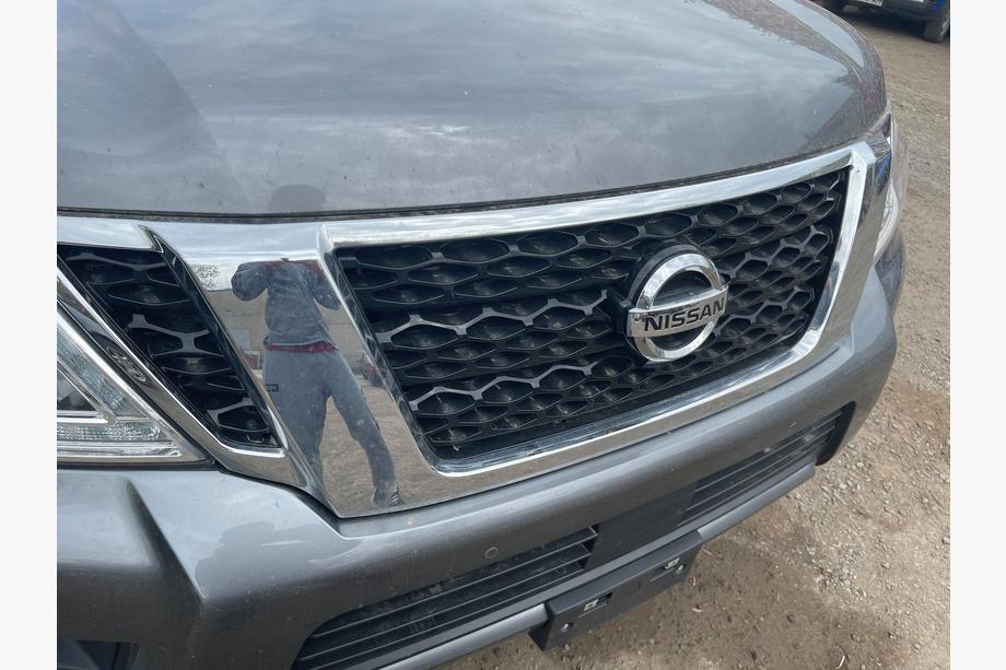 Nissan Armada 2016-2024 Griglia Anteriore (Originale 2019) Image