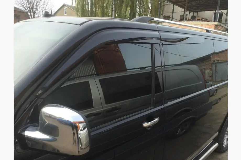 Volkswagen T5 Caravelle 2004-2010 Deflettori Finestrini (4 pz, Sunplex Sport) Foto 2