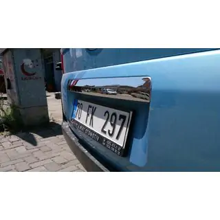 Modanatura cromata sopra la targa (acciaio inox) foto 4