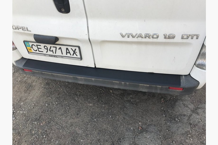 Renault Trafic 2001–2015 Protezione paraurti posteriore DDU (ABS) Foto 2