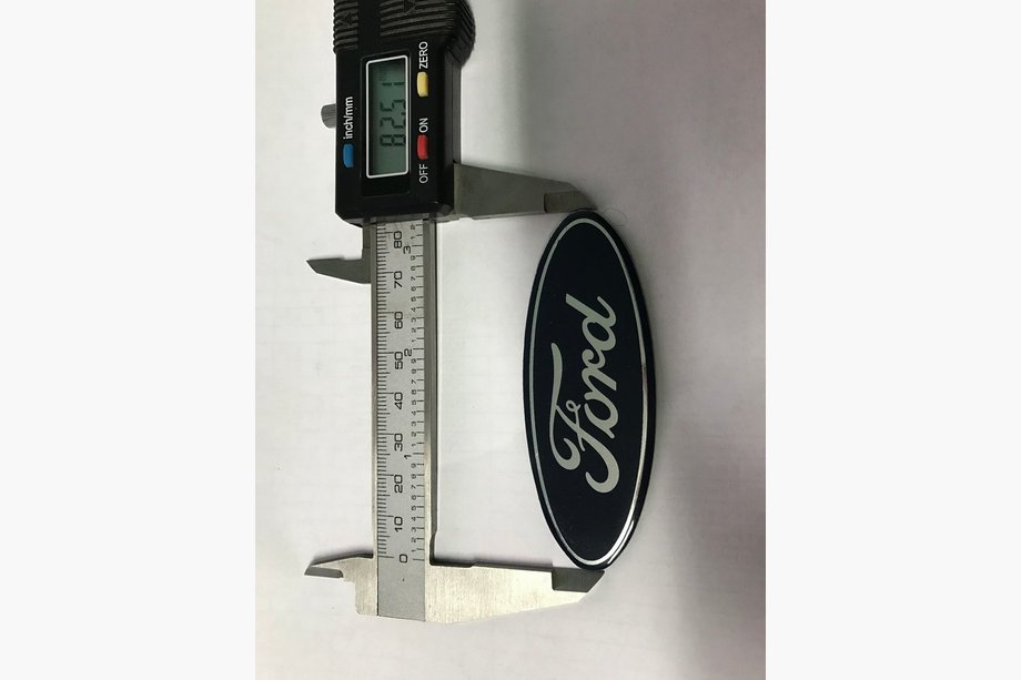Ford Transit 2000–2014 Adesivo Ford (82,55 mm) Image