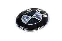 BMW X3 F25 2011-2018 Emblema Carbonio, Turchia d82.5 mm, rondelle↗autoadesive foto 1