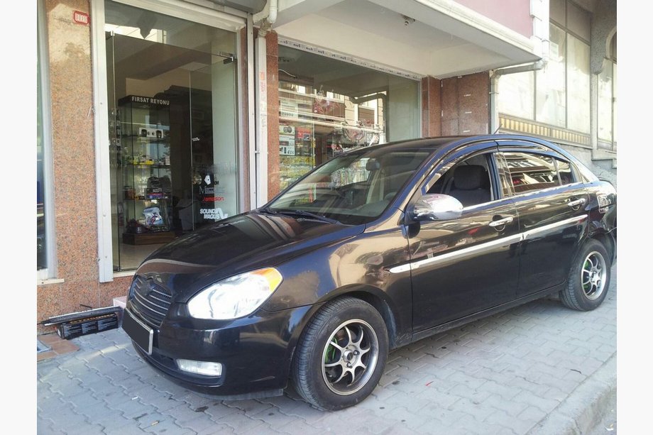 Hyundai Accent 2006-2010 Coperture Maniglie Cromate (4 pz) Clover - Plastica Cromata Foto 4