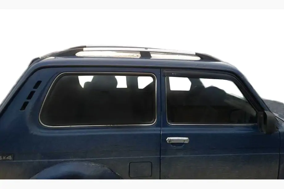 Lada Niva та Urban 1977- Barre Tetto Cromate Image
