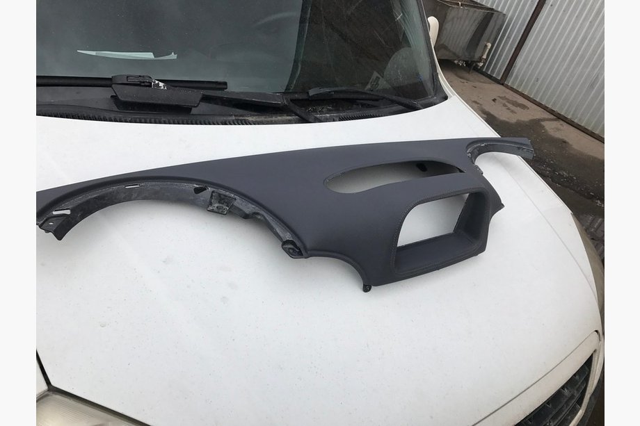 Mercedes Sprinter W901/902/903/904/905 1995–2006 Console 2-DIN (rivestita in similpelle) Image