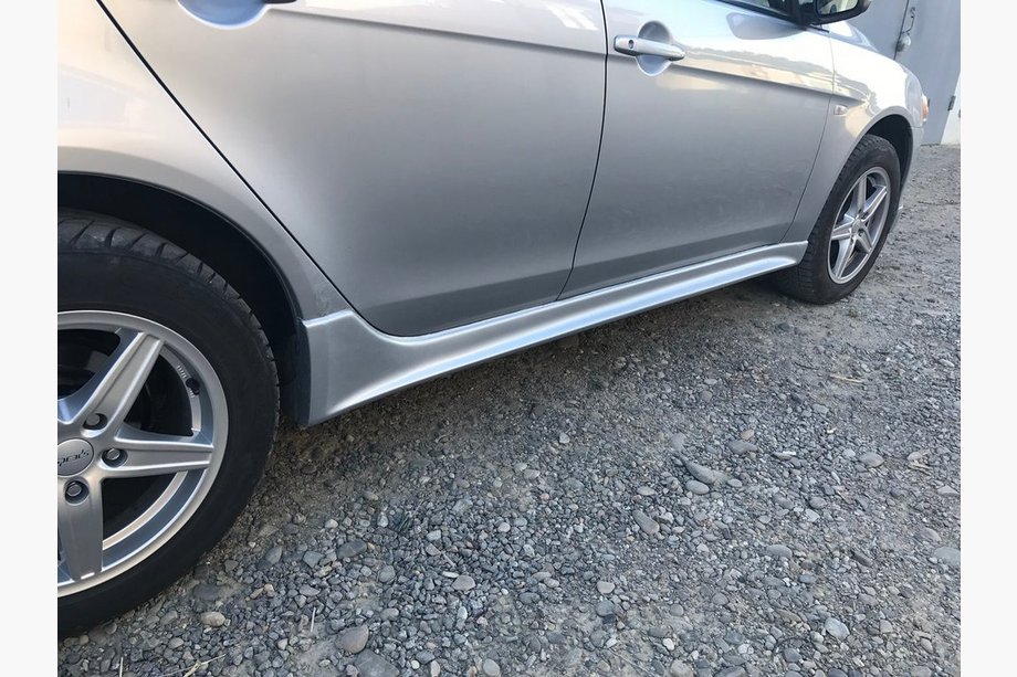 Mitsubishi Lancer X 2008- Minigonne Laterali (2 pz, da verniciare) Foto 1