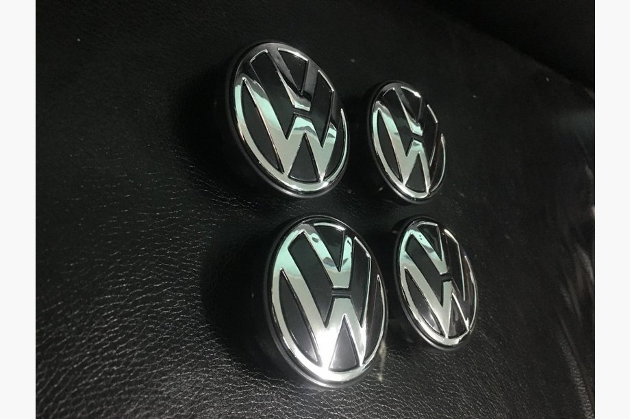 Volkswagen EOS 2006-2011 Copri mozzo per cerchi Titan (4 pz) Foto 2