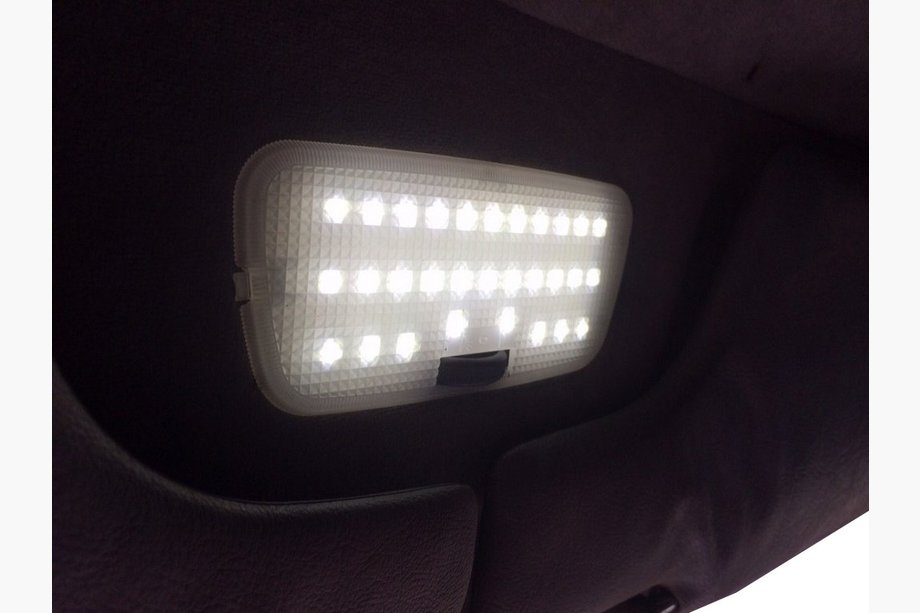 Volkswagen LT 1995-2006 Novità! Luce interna aggiuntiva Image