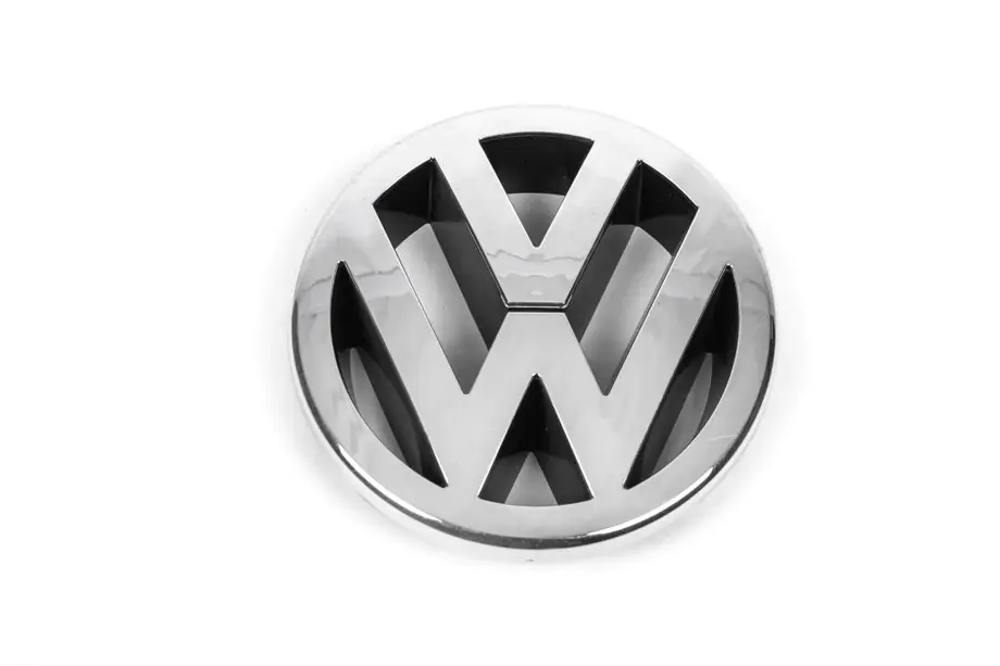 Volkswagen Polo 2001-2009 Emblema anteriore 1T0 853 601A Image