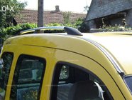 Renault Kangoo 1998-2008 Barre Tetto Cromate Base standard, piedini in plastica foto 2