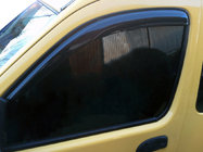 Renault Kangoo 1998-2008 Deflettori finestrini 8 cm (2 pz, DDU) foto 3