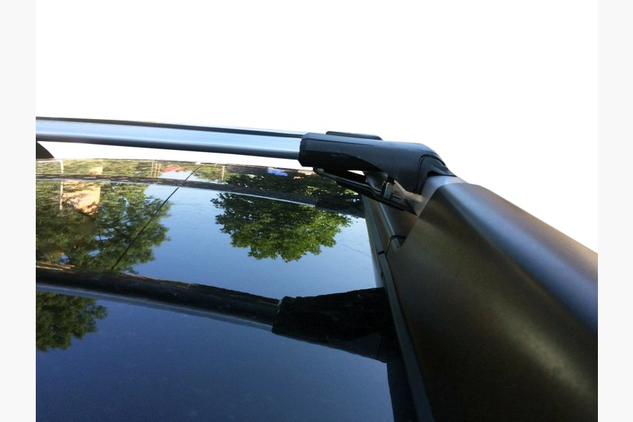 Dacia Duster 2008-2018 Barre portatutto per mancorrenti con chiave WingBar V1 (2008-2014, 2 pz) Image
