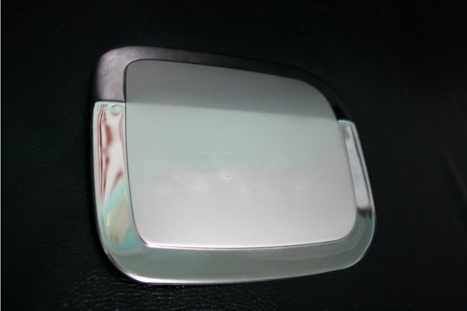 Toyota Rav 4 2001-2005 Copertura Serbatoio Acciaio Inox Image