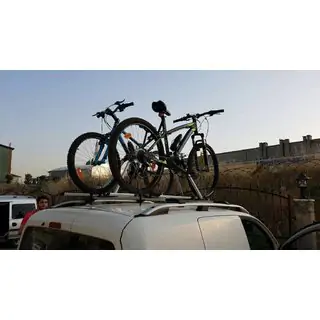 Portabici per barre portatutto trasversali foto 2