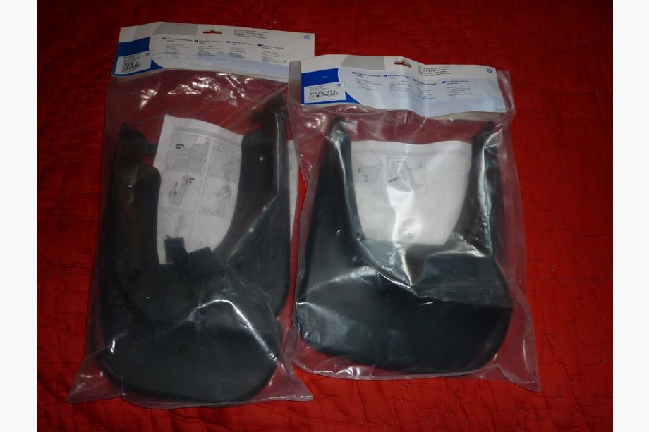 Volkswagen Golf 6 2008-2014 Paraspruzzi originali (set) Image