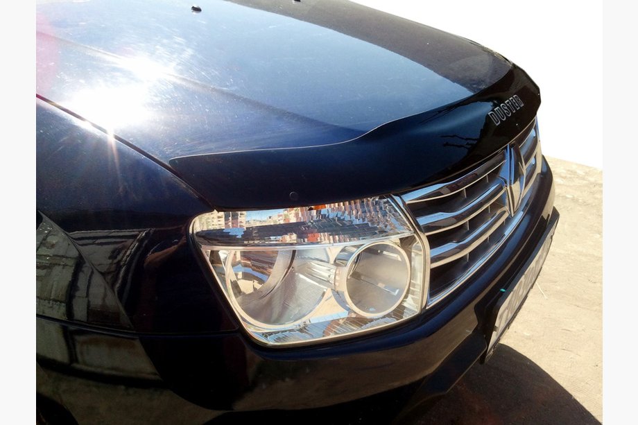 Dacia Duster 2008-2018 Deflettore cofano (ANV) Image