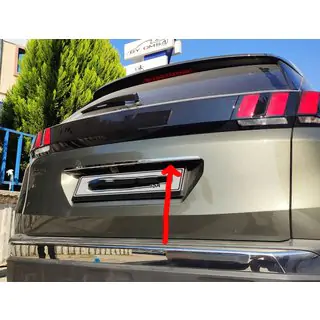 Modanatura cromata sopra la targa (inferiore, acciaio inox) foto 1