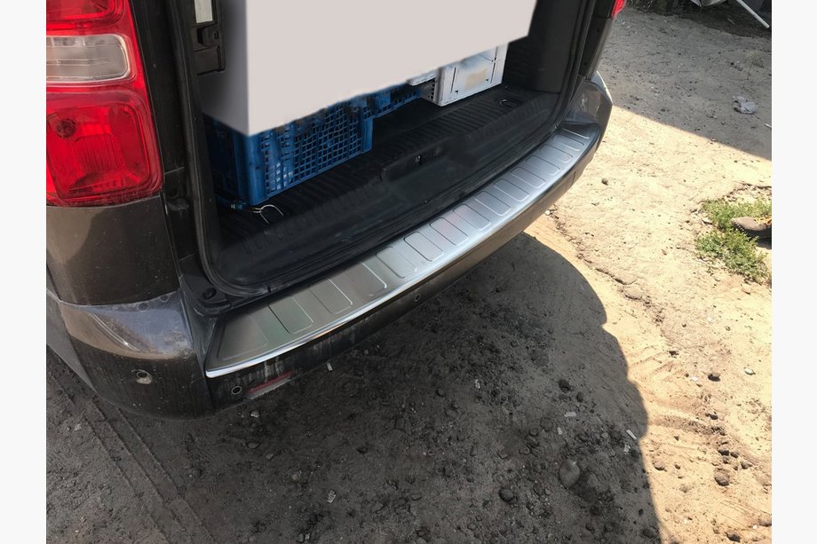 Citroen Jumpy/Dispatch 2017- Protezione Paraurti Posteriore OmsaLine Acciaio Inox Image