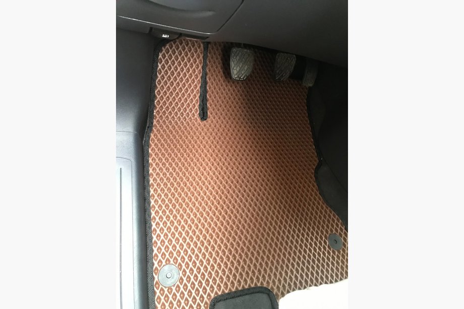 Renault Koleos 2008-2016 Tappetini EVA (rosso mattone) Image