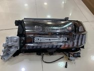 Toyota Land Cruiser 200 2007-2021 Fari Anteriori 2016+ (Bugatti) foto 3