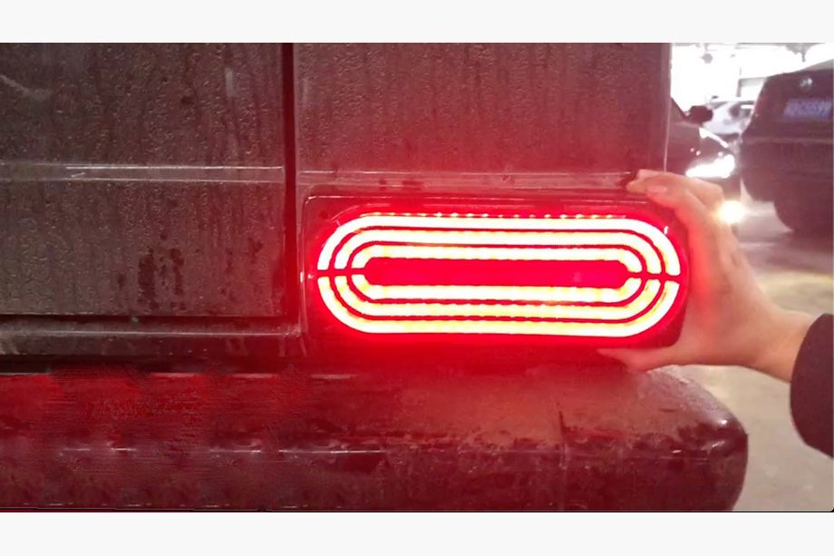 Mercedes G class W463 1990-2018 Fanali posteriori stile W464 Foto 1