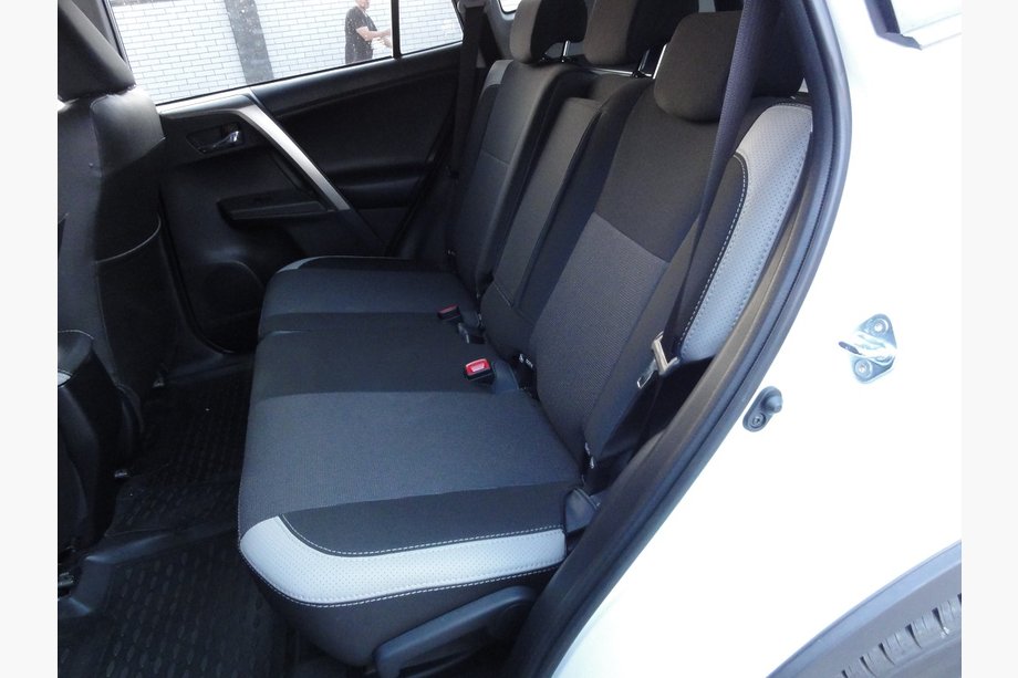 Toyota Rav 4 2013-2018 Coprisedi Auto (Similpelle↗Tessuto, Premium) Foto 9