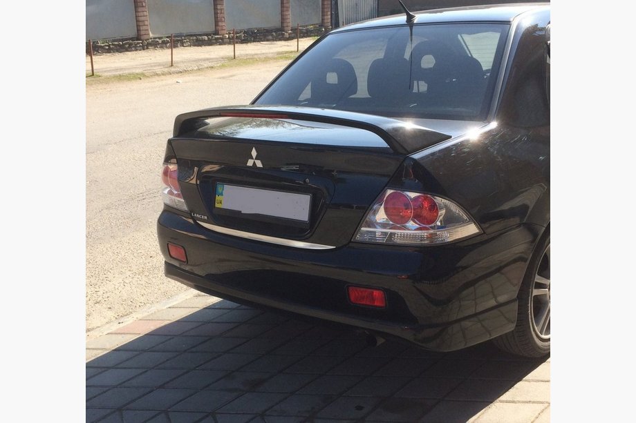 Mitsubishi Lancer 9 2004-2008 Modanatura bagagliaio acciaio inox Image