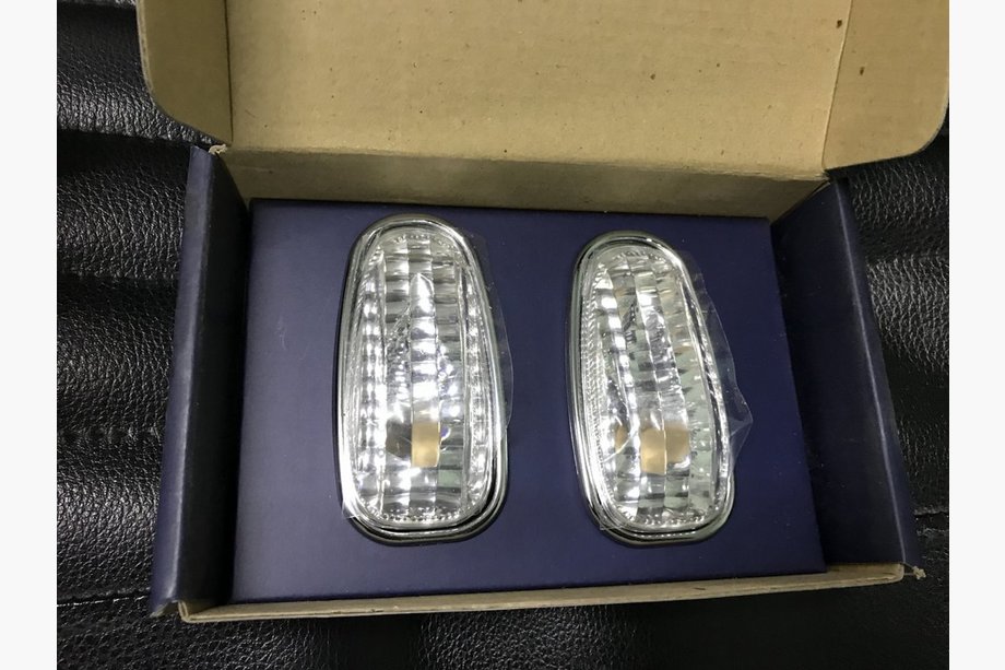 Mercedes E-class W210 1995-2002 Indicatori laterali (2 pz) Image
