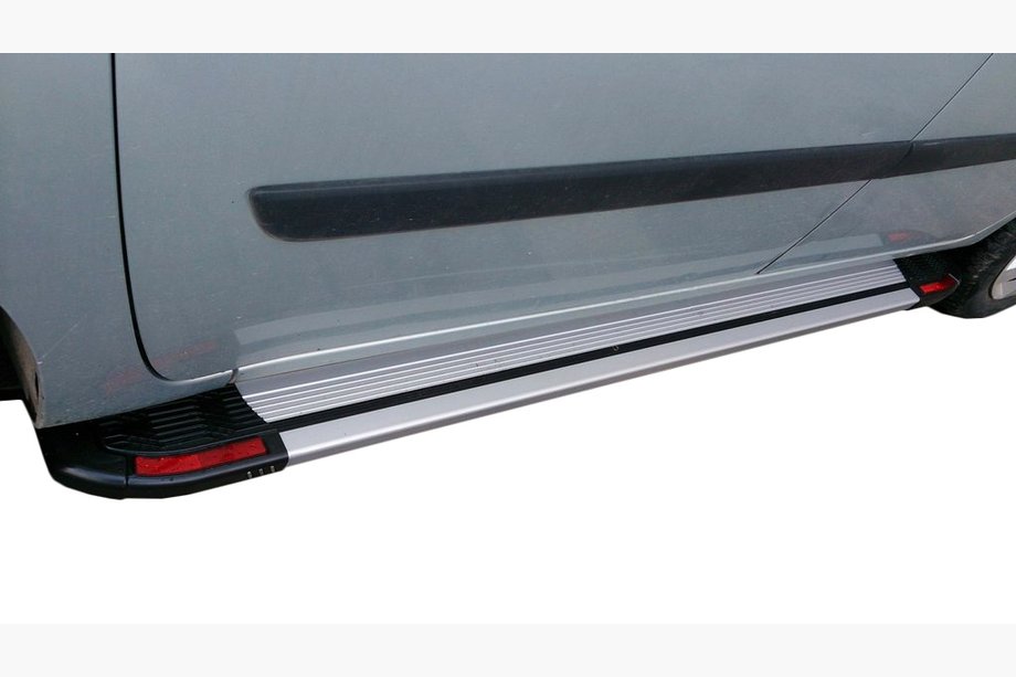 Renault Kangoo 2008–2020 Pedane Laterali Rainbow (2 pz, alluminio) Image