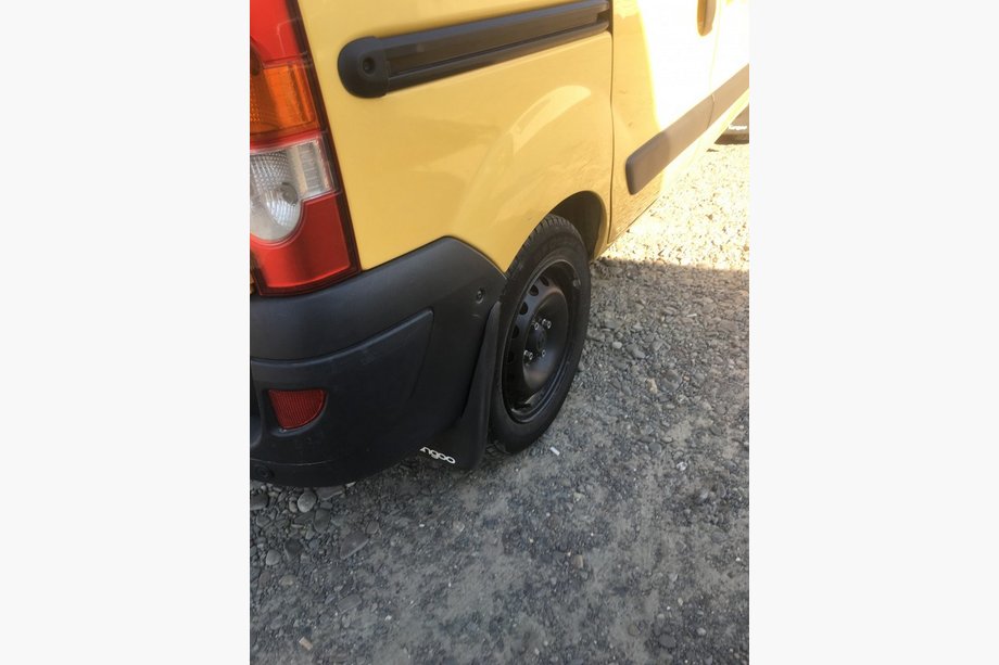 Renault Kangoo 1998-2008 Paraspruzzi Premium (Turchia) Foto 2