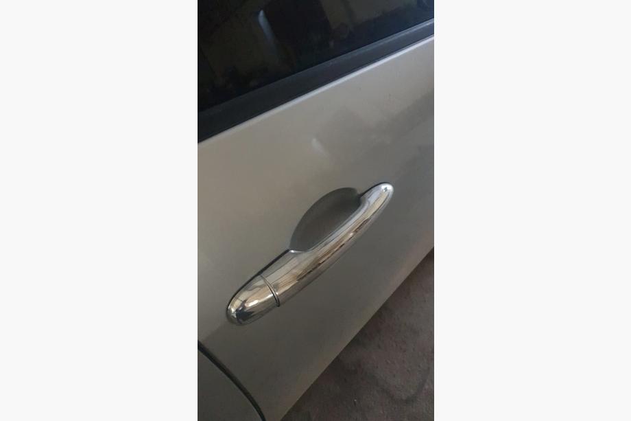 Nissan Primera P12 2002–2007 Coperture Maniglie Porta Cromate (4 pz, Acciaio Inox) OmsaLine - Acciaio Inox Italiano Image