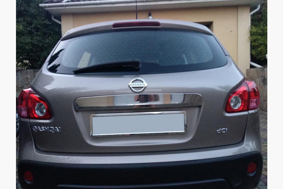 Nissan Qashqai 2007-2010 Modanatura sopra targa (acciaio inox) Senza Pulsante, Carmos - Acciaio Turco Image