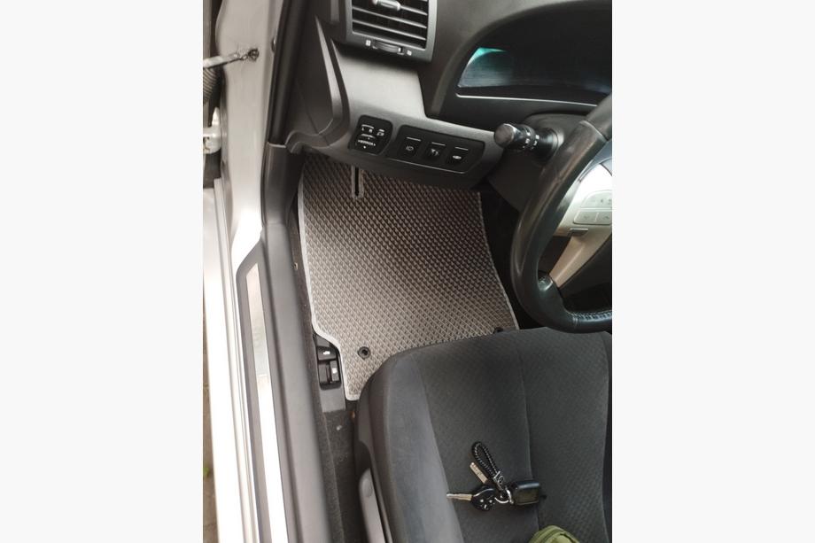 Toyota Camry 2006-2011 Tappetini EVA (Grigio) Image