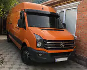 Volkswagen Crafter 2006-2016 Visiera parabrezza su telaio V2 (nero lucido, 5mm) foto 1