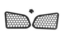 Renault Duster 2018-2024 Coperture finestrini posteriori OmsaLine (2 pz, ABS) foto 5