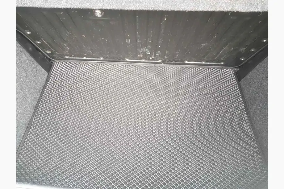 Fiat Punto Grande/EVO 2006-2018 Tappetino bagagliaio EVA (nero) Foto 2