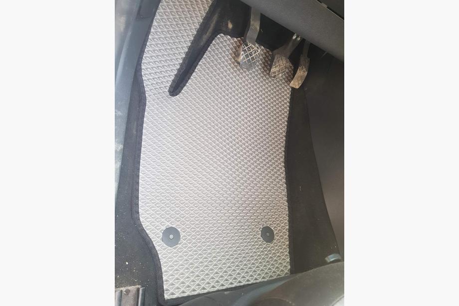 Skoda Fabia 2007-2014 Tappetini EVA (Grigio) Image