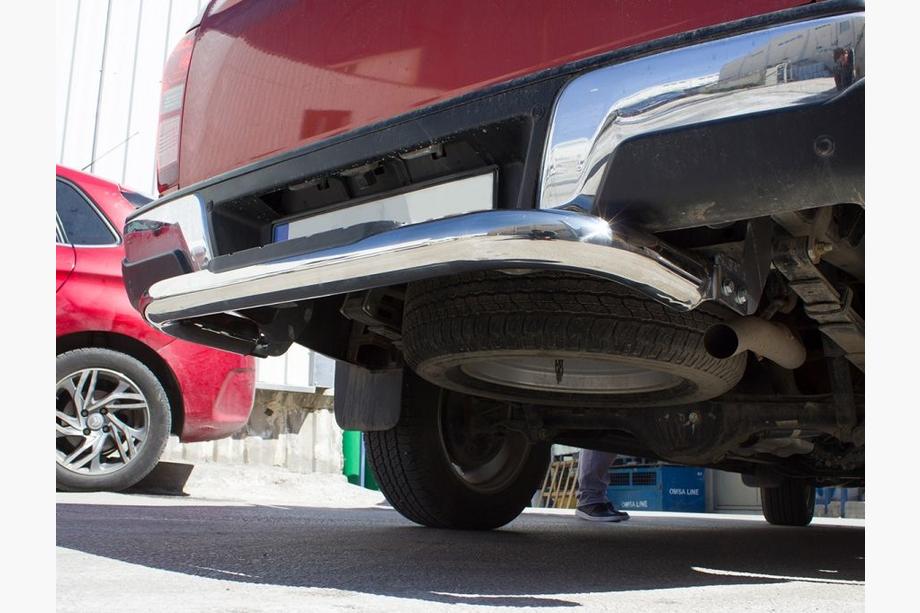 Isuzu D-Max 2019- Protezione Posteriore Amazon Silver (76 mm, Acciaio Inox) Image