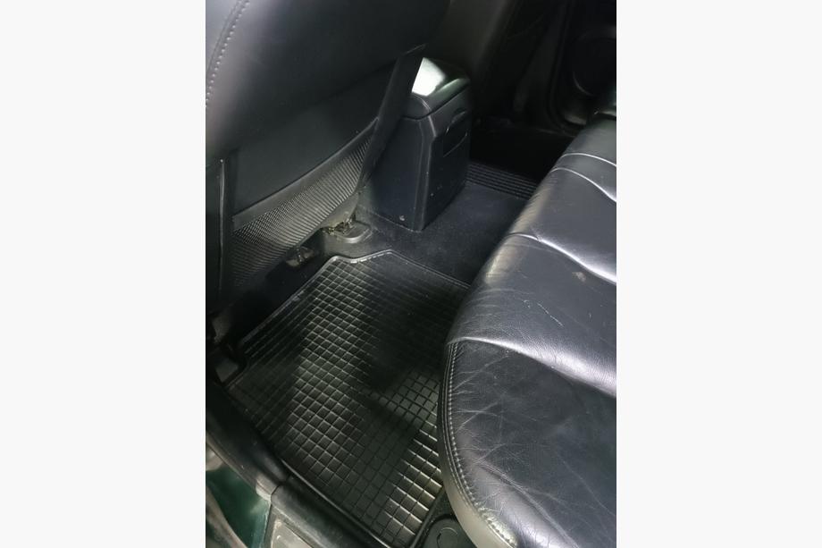 Hyundai Terracan 2001-2007 Tappetini in gomma (4 pz, OEM) Foto 4