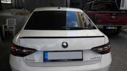 Skoda Superb 2015-2024 Spoiler (primer per verniciatura) foto 3