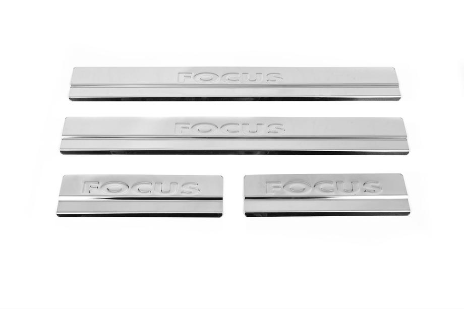Ford Focus III 2011-2017 Battitacco acciaio inox Carmos V2 (4 pz) Foto 3