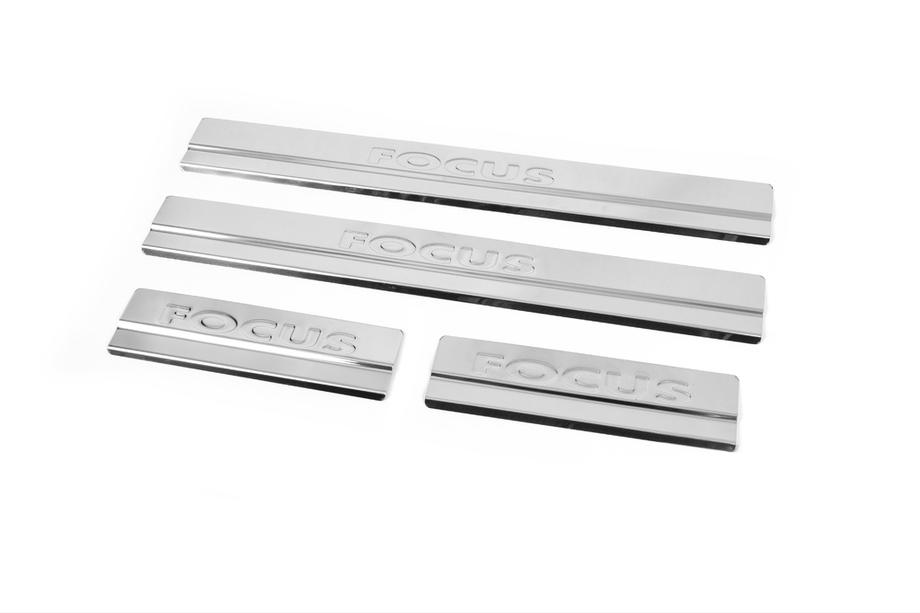 Ford Focus III 2011-2017 Battitacco acciaio inox Carmos V2 (4 pz) Foto 2