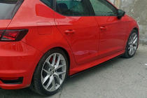 Seat Leon 2013-2020 Minigonne Laterali Performance (nere) foto 1